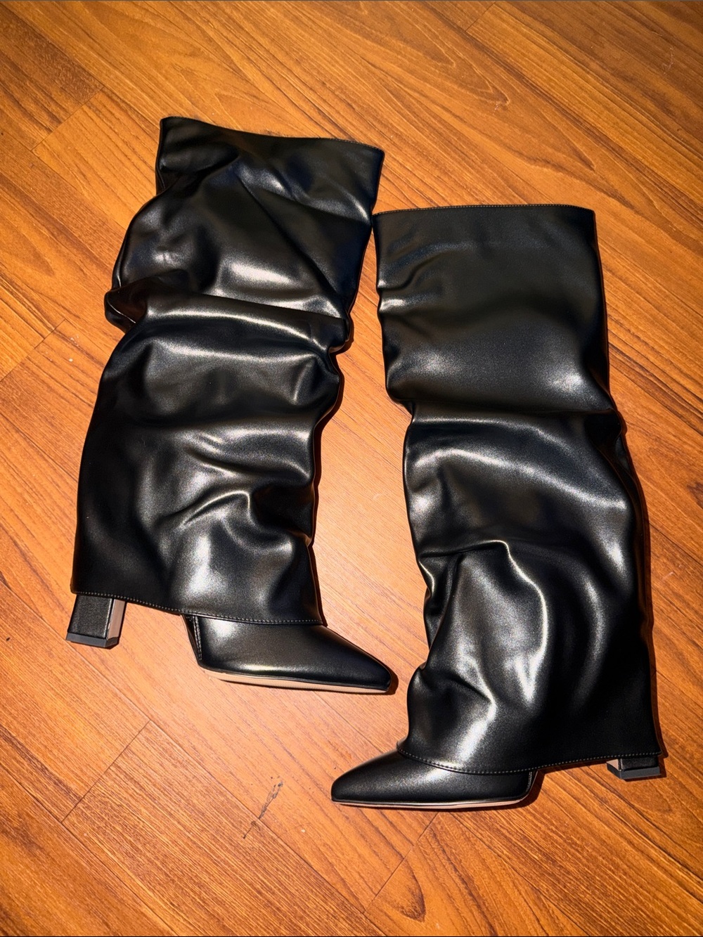 Women's Black Slouchy Knee-High Boots